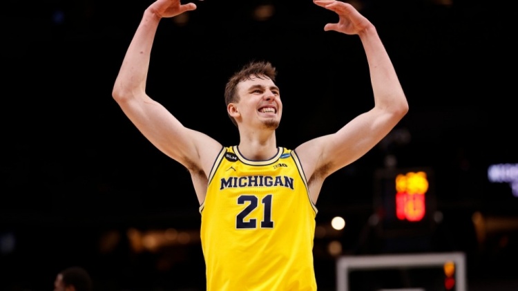 上再谨慎 上再谨慎