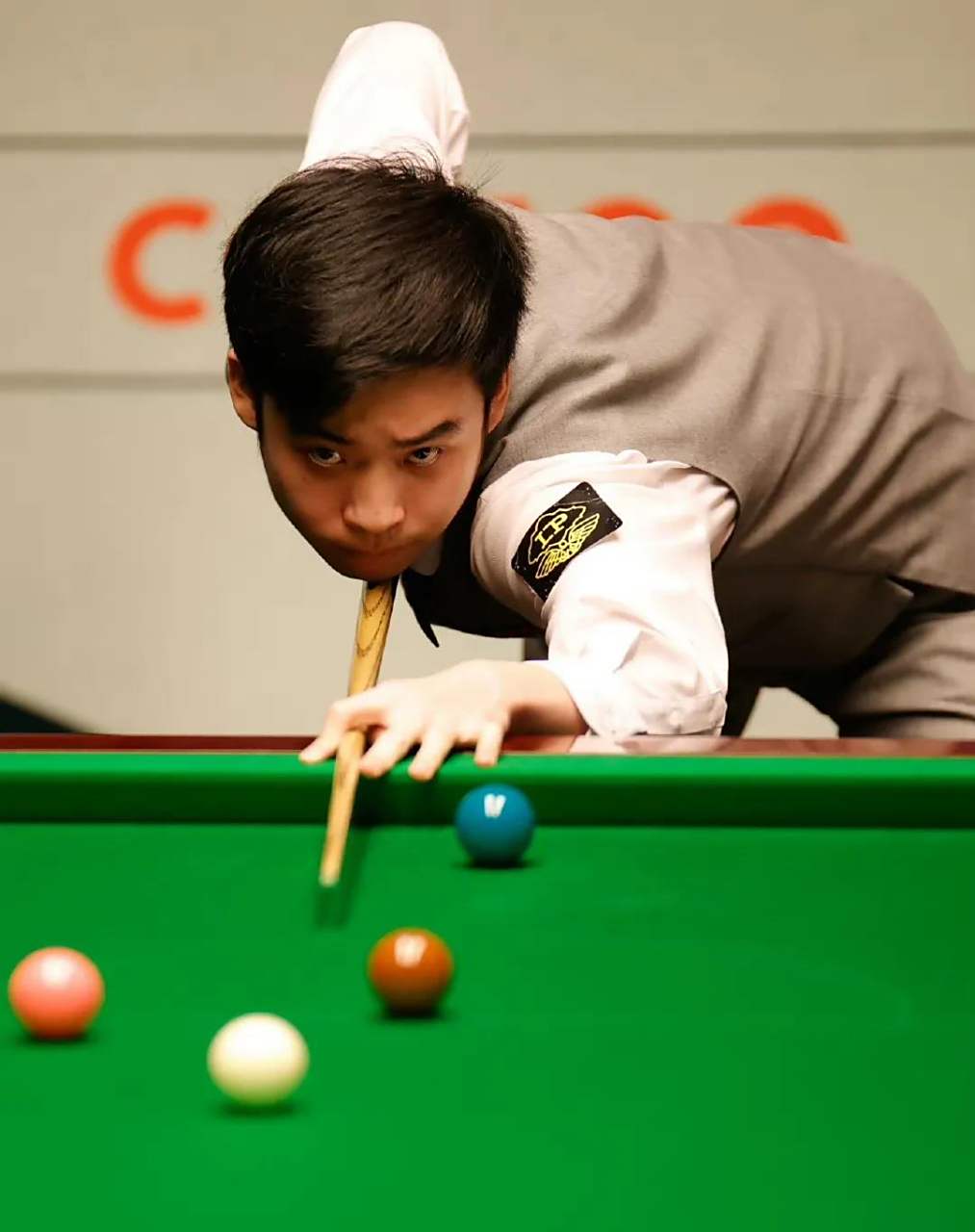 他开始主动 他开始主动